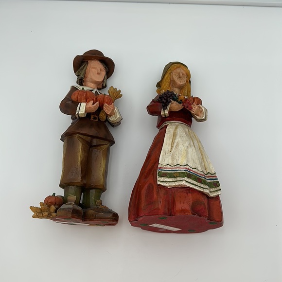 Resin PACIFIC RIM Pilgrim Couple Figurines Thanksgiving Autumn Harvest set of 2 - Picture 6 of 16